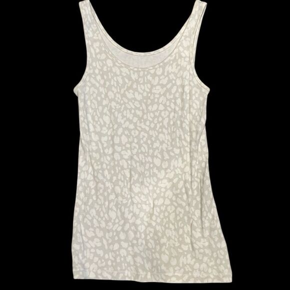 A New Day Women's Leopard Tank Top! - Picture 4 of 5